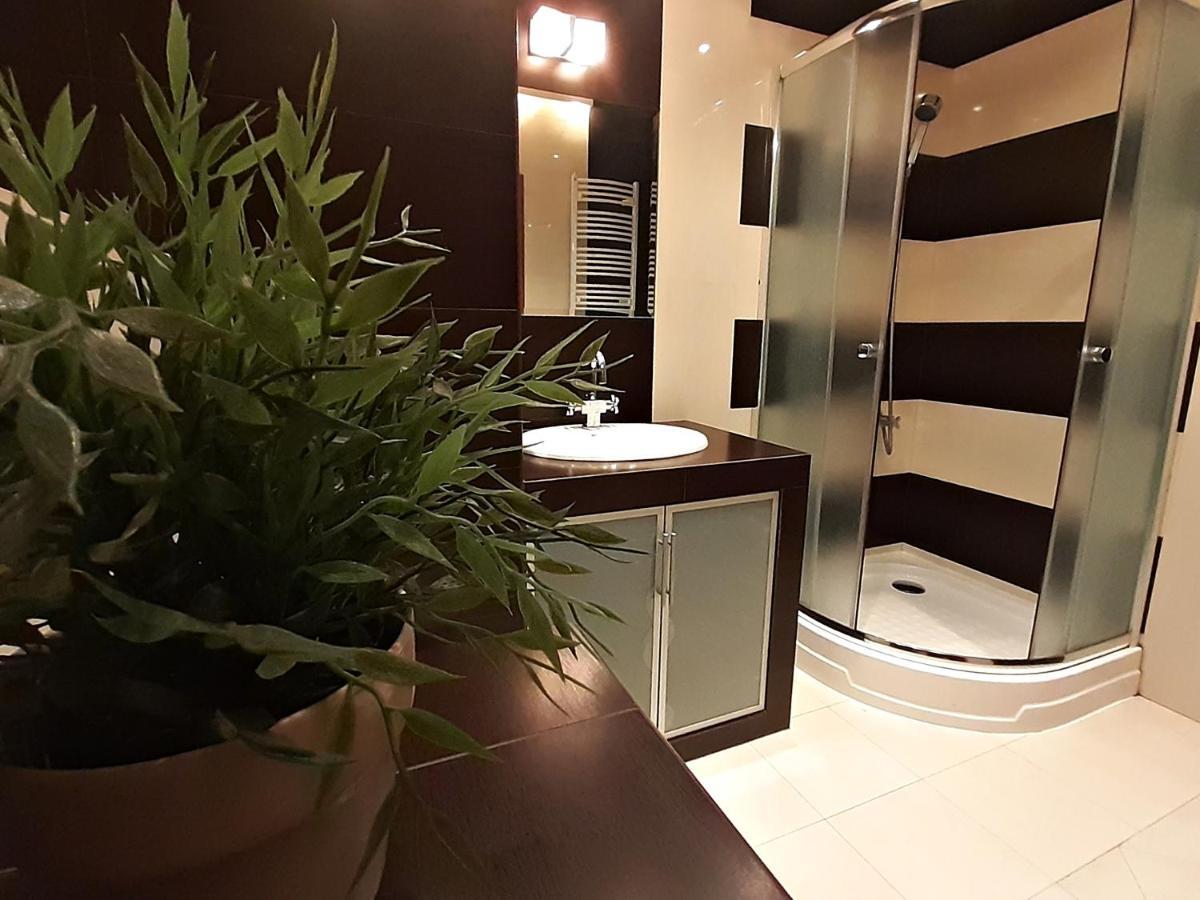 Apartment 6 Osobowy,