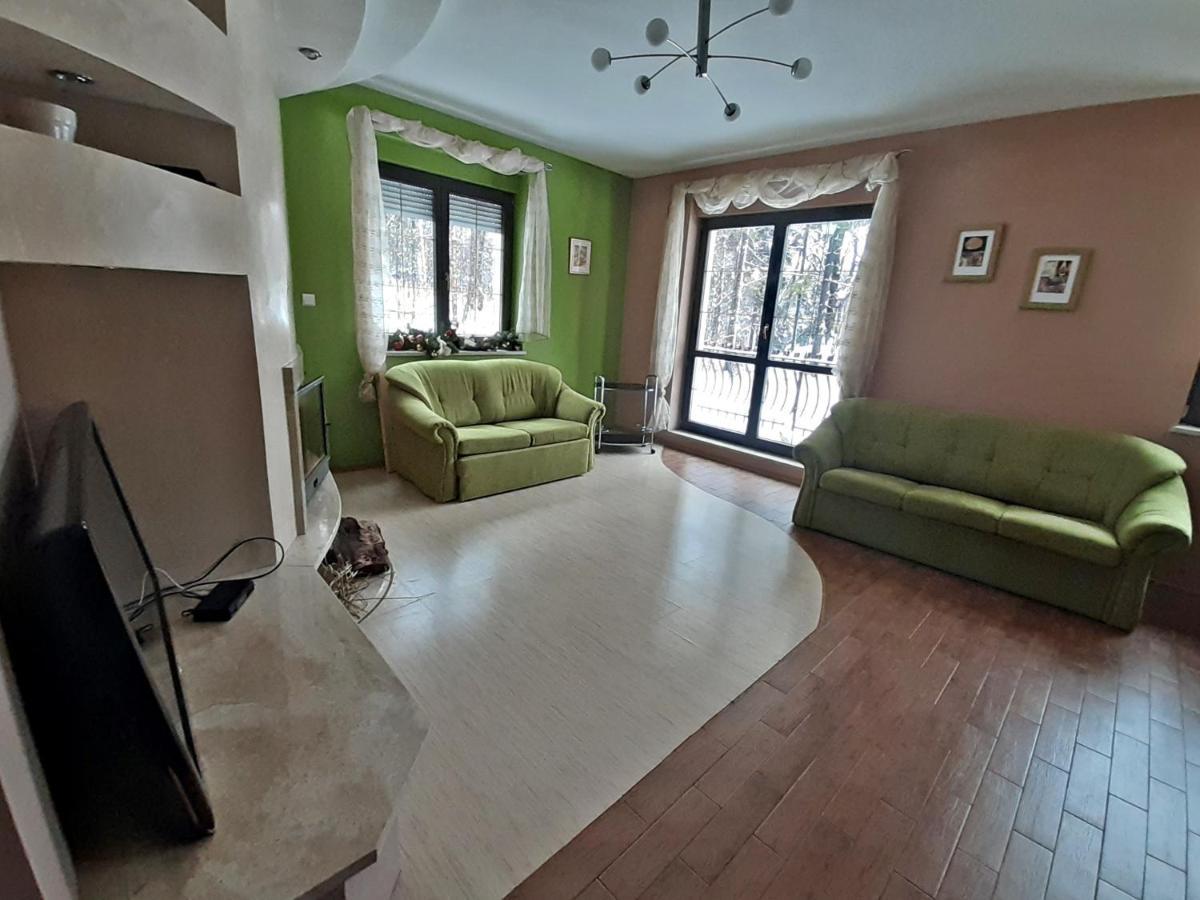 Apartment 6 Osobowy, *